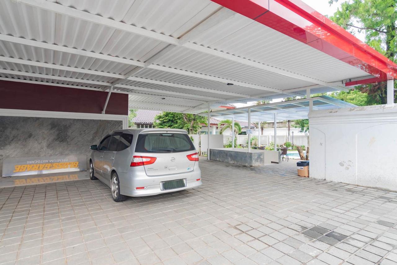 RedDoorz Plus @ Pakuan Residence Tajur Bogor Bagian luar foto
